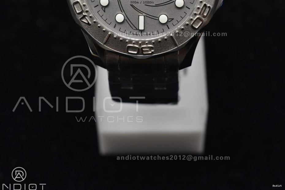 Dial A8807 VSF 300M 1:1 Edition Seamaster Platinum SS on Gray Best Bracelet 007 0405